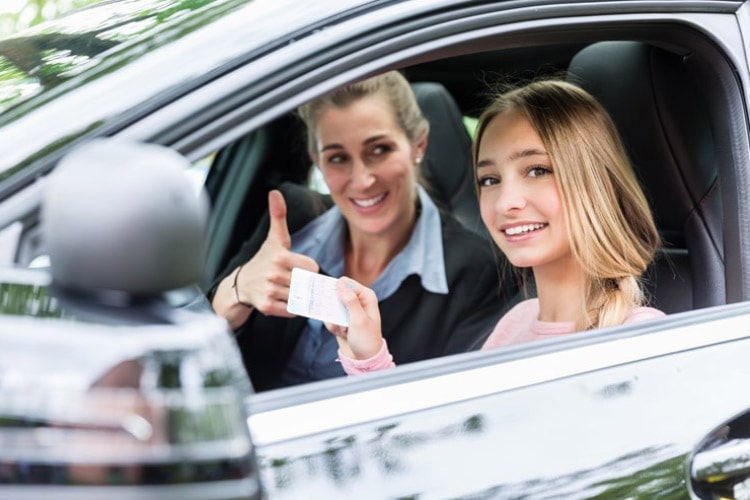 Costo patente auto ticino