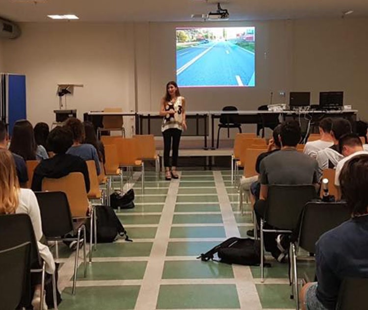 Conferenze nelle scuole